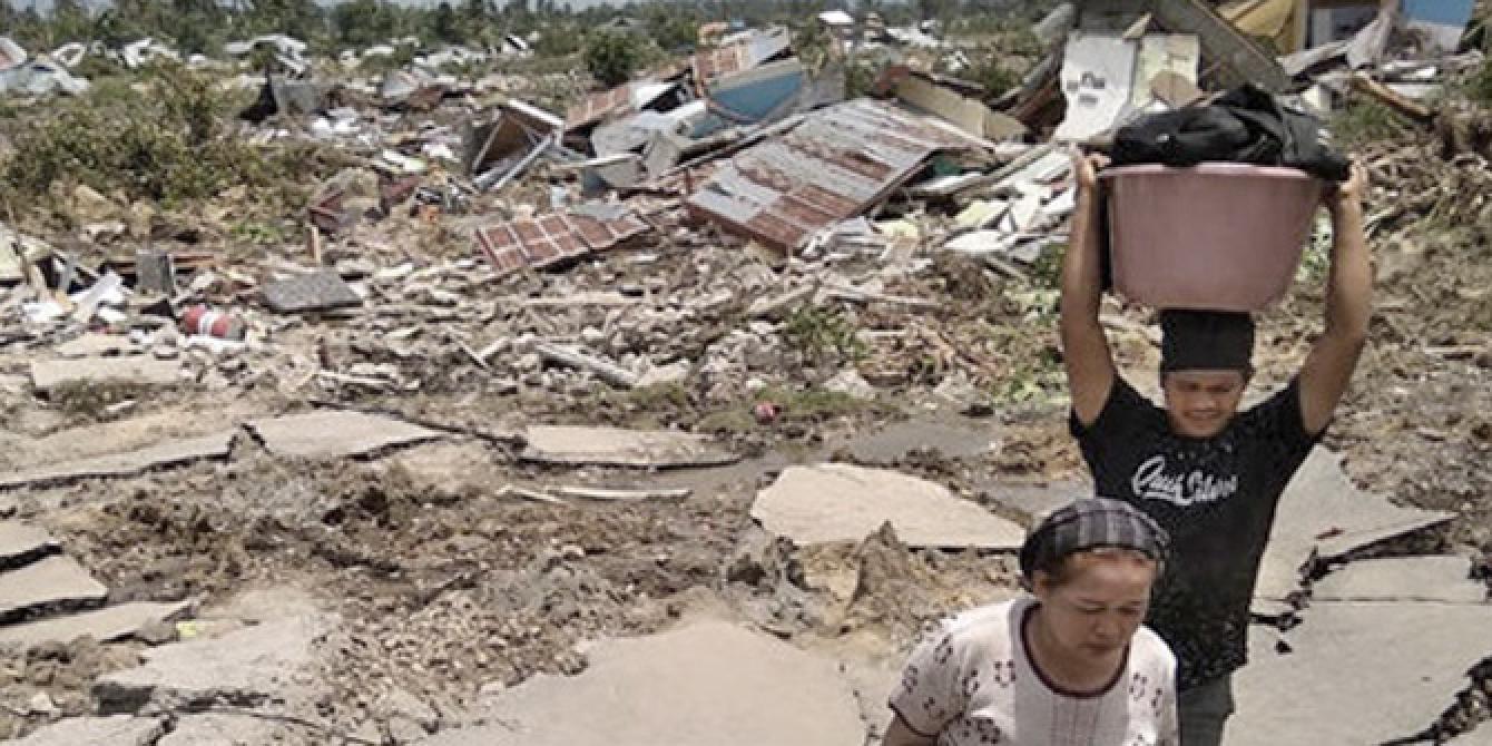 Oxfam Emergency Response - Sulawesi, Indonesia Earthquake and Tsunami Oxfam Emergency Response - Sulawesi, Indonesia Earthquake and Tsunami
